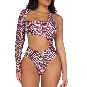 Icon swimsuit size xs nwt